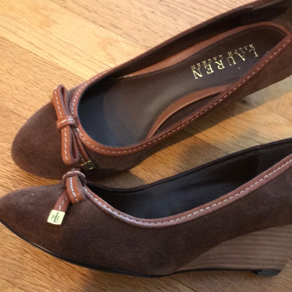 NWOT Ralph Lauren pumps 7 brown sold!